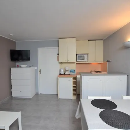 Apartment Les Cigales De La - Centre Le Grau-du-Roi